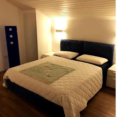 Casa In Centro A Lussinpiccolo Casa vacanze Mali Lošinj